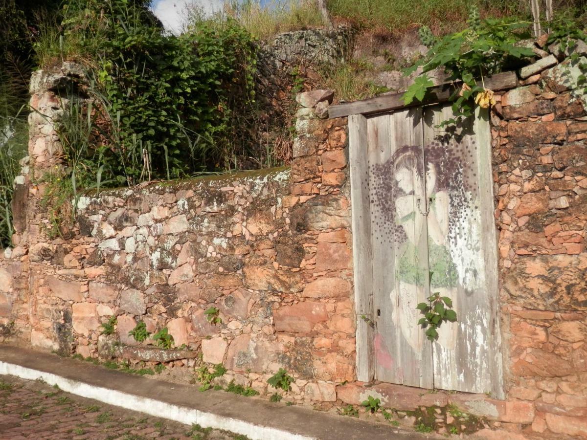Pousada Pedras De Igatu Luaran gambar